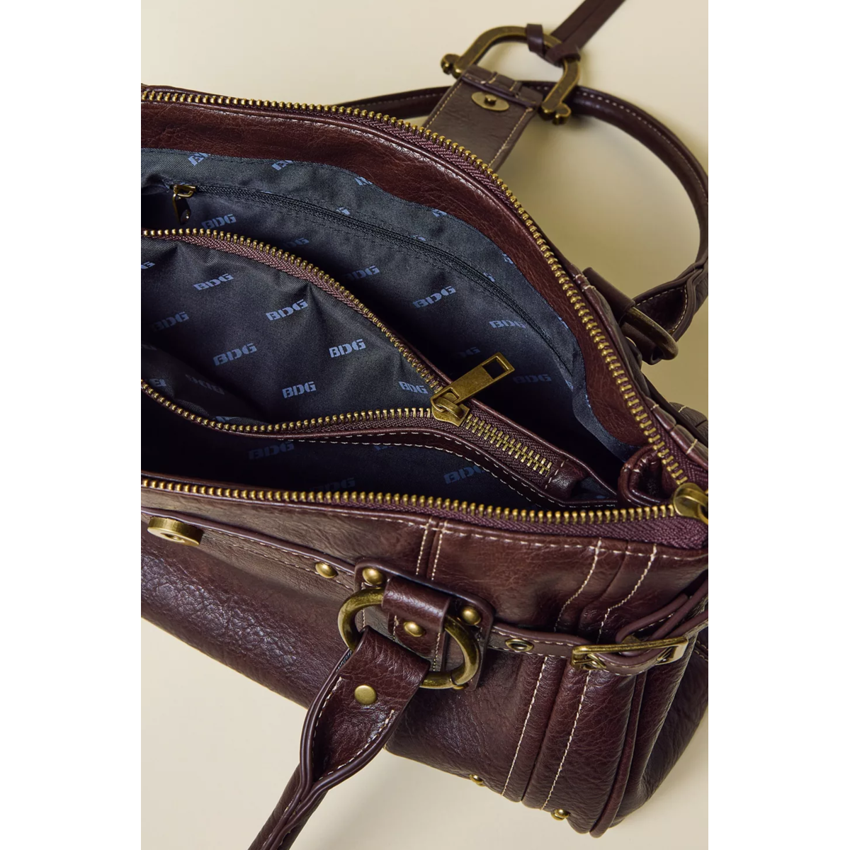 Retro City Shoulder Bag